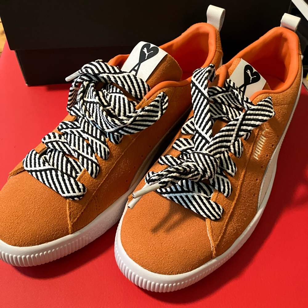 Puma x AMI Suede